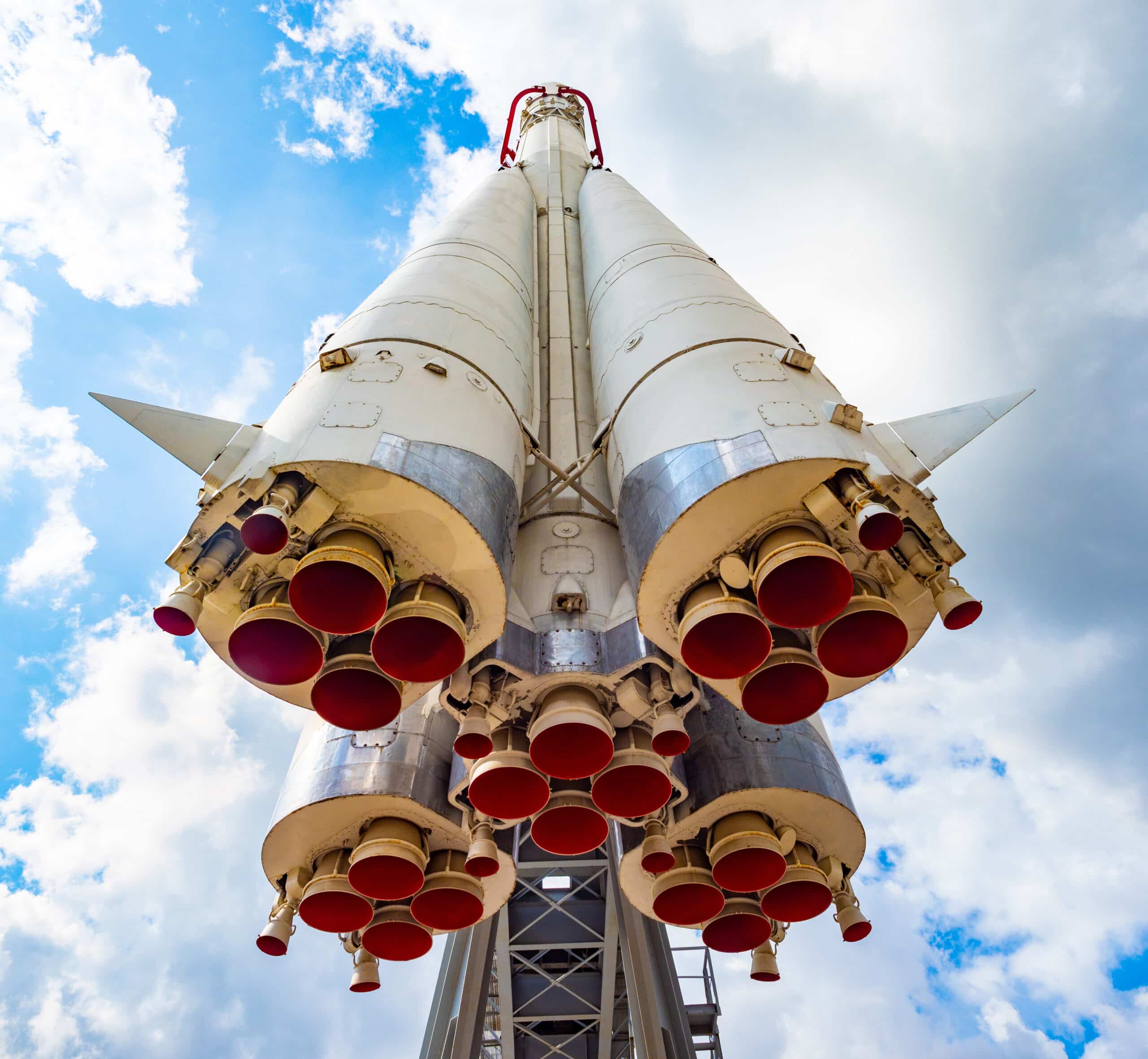 Rocket launch engines representing Florida law expanding liability protections for private spaceflight